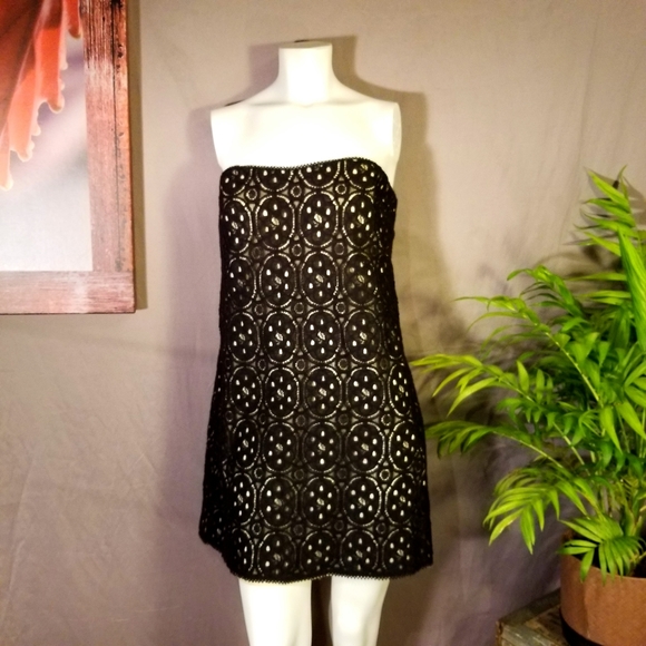 RACHEL Rachel Roy Dresses & Skirts - Rachel Rachel Roy Strapless Lace Dress w/pockets